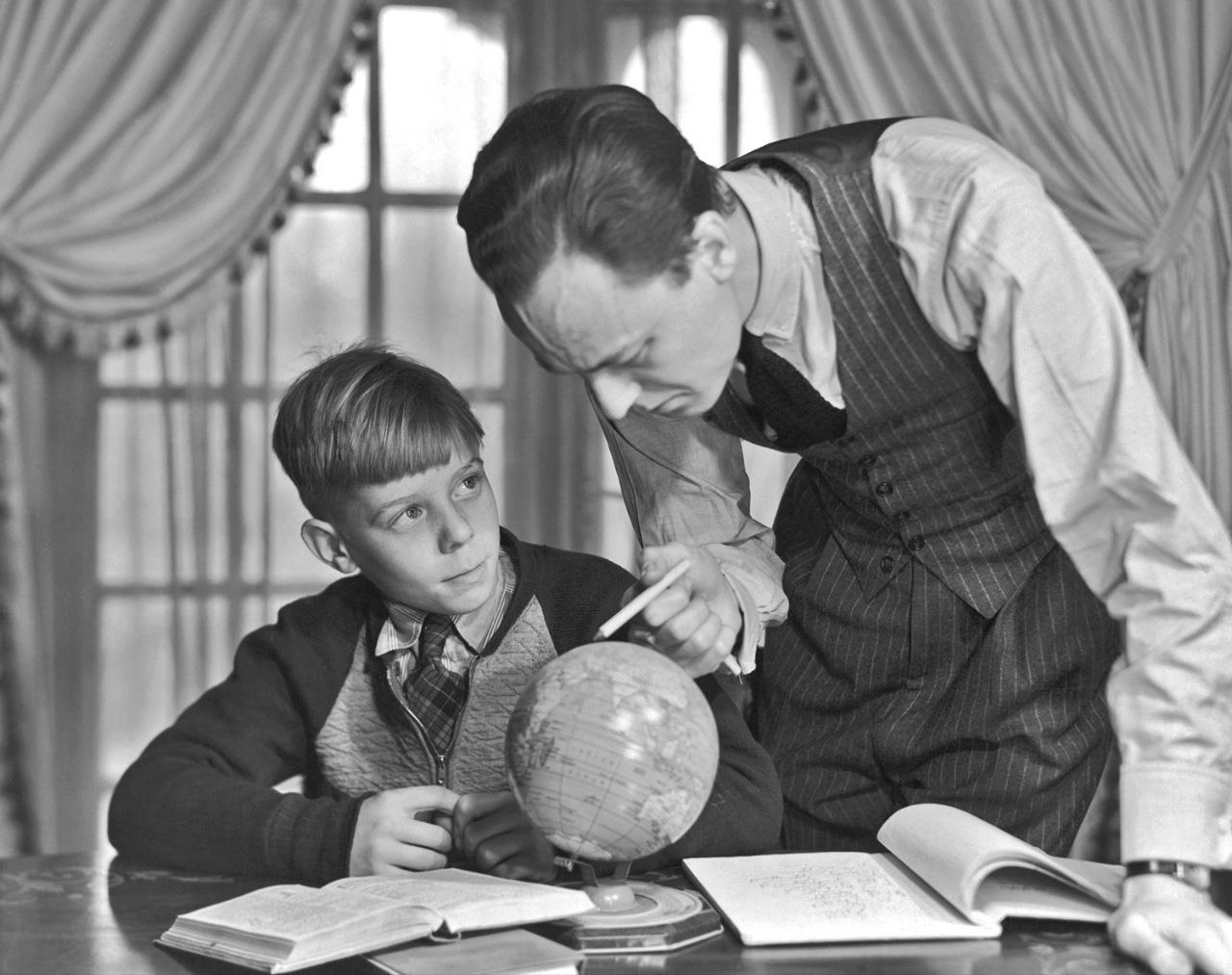 "When I was a boy of 14, my father was so ignorant I could hardly stand to have the old man around.…
