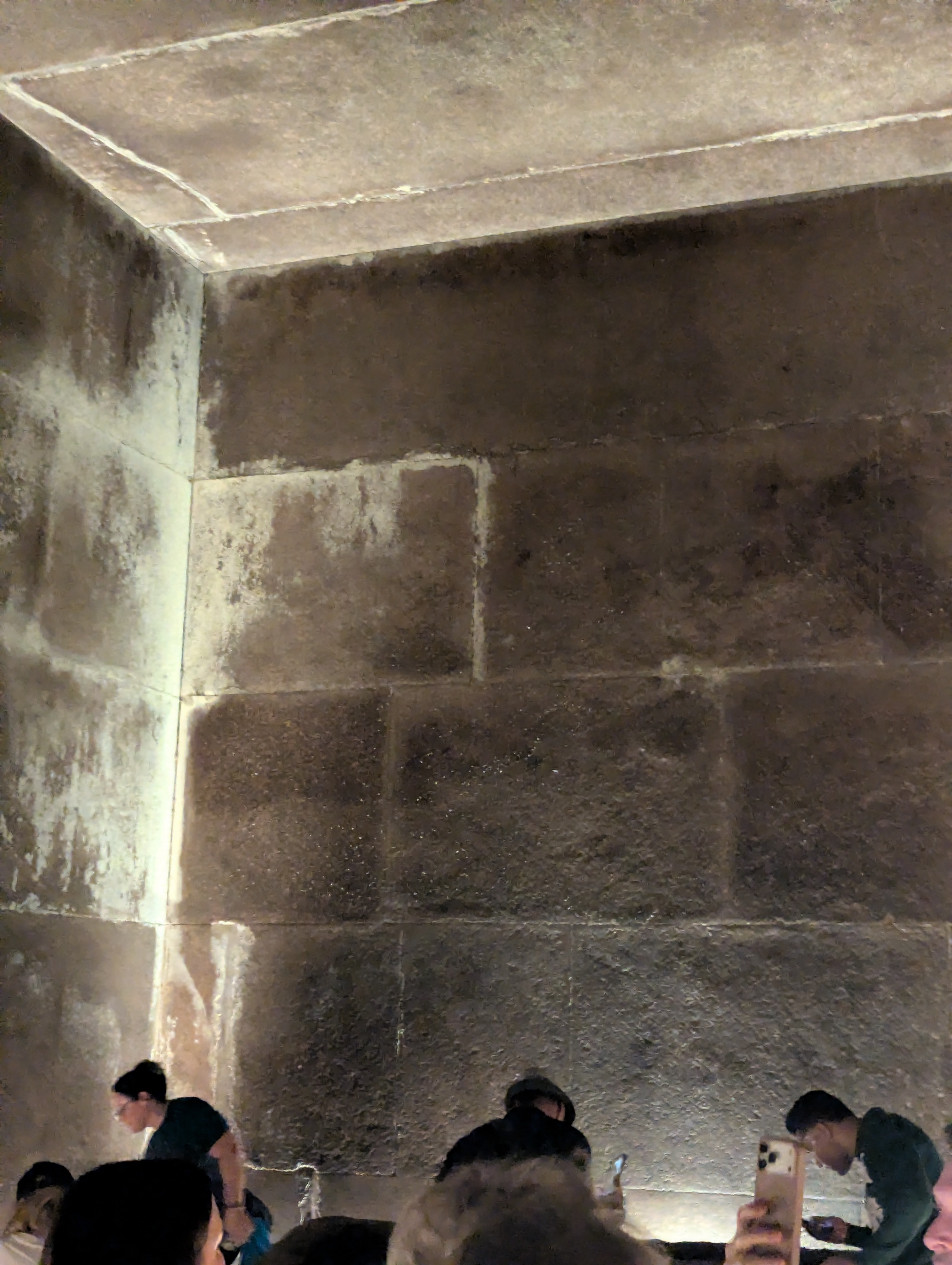 The shaft going up to the kings chamber, you have to crouch. Just an ant line of people up and down.