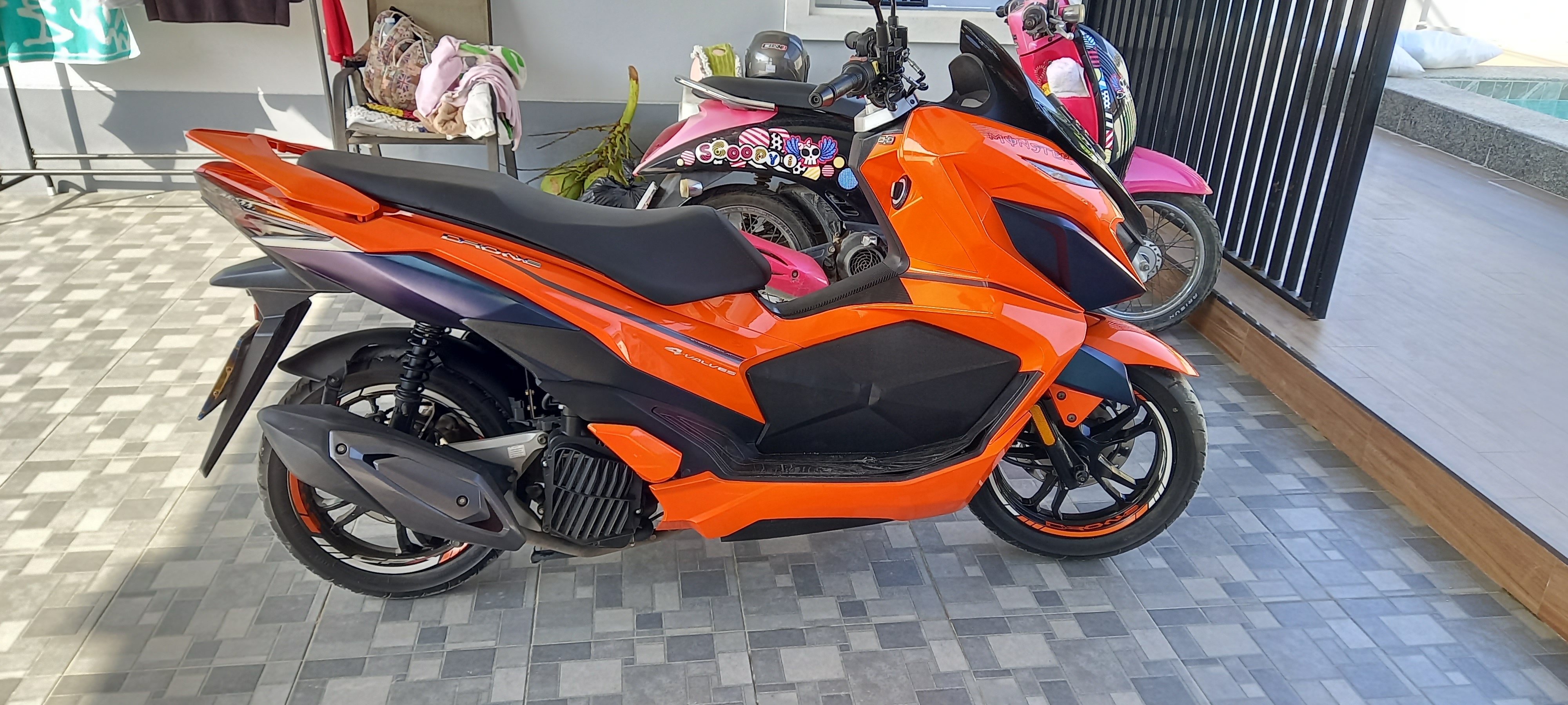 I moved to Thailand two years ago, rented a Scoopy 🛵
Recently purchased a GPX Drone