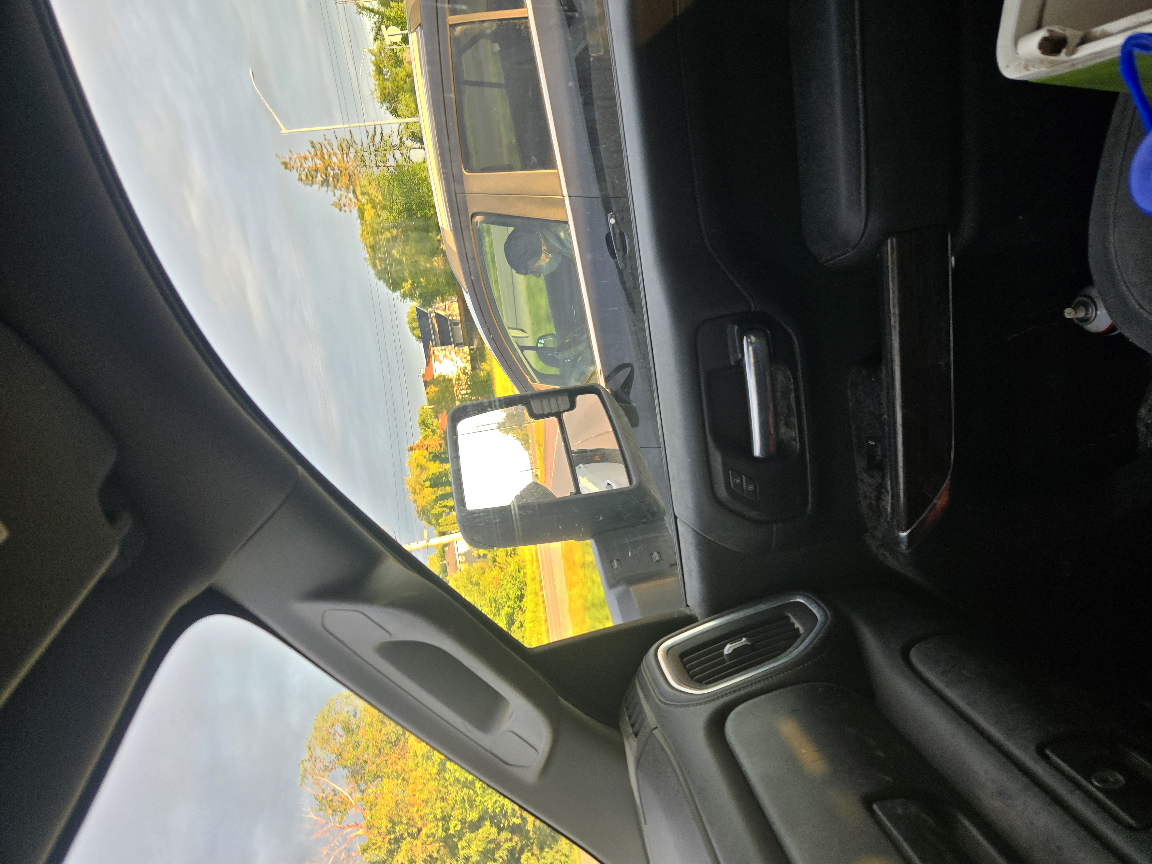 Good thing she's wearing a mask in her car by herself so she is safe. Does anyone think she is sane?