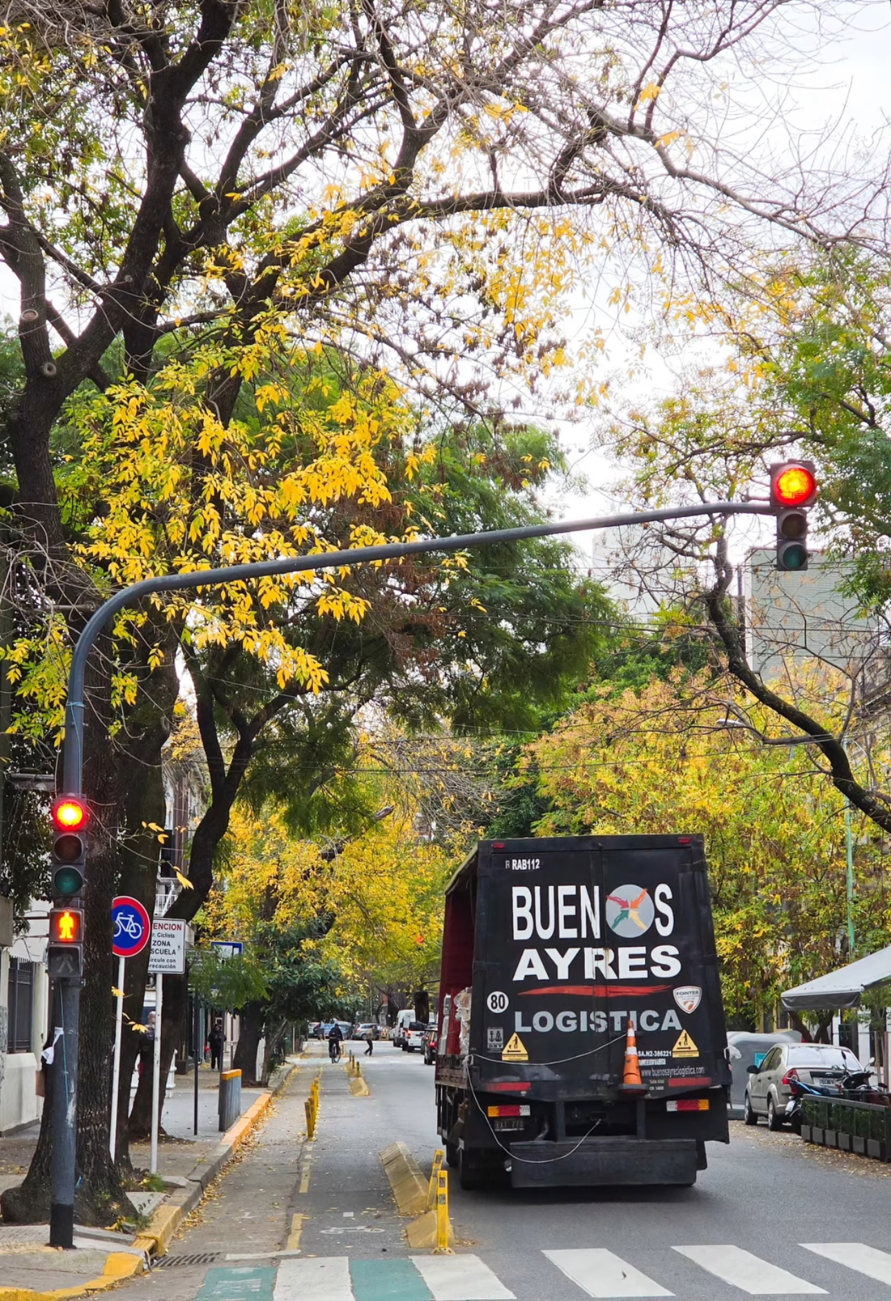 Gray autumn in BA ☁️