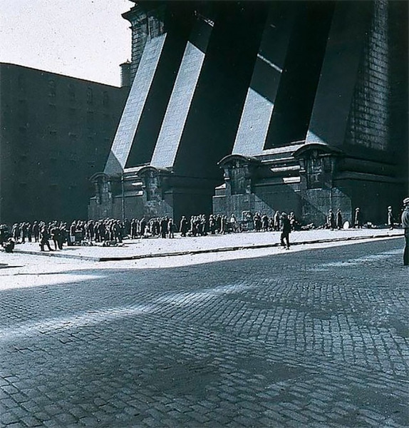 “Below Manhattan Bridge, New York City, 1930.” Did our great, great grandparents build this?