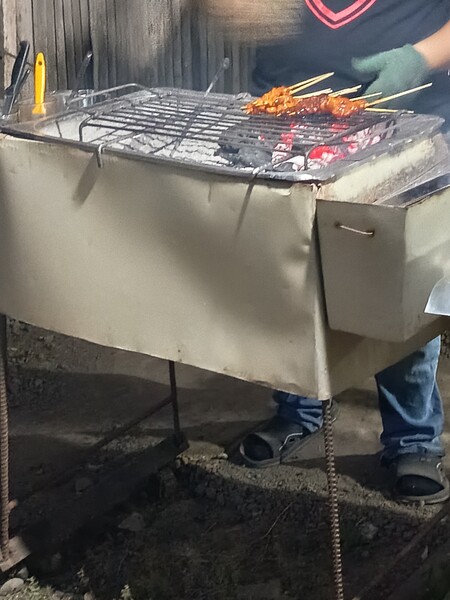 this my dinner pair with rice. Need to go to town to buy thhs. Skewers